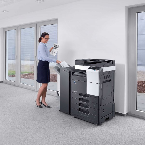 Imprimanta Multifuncțională Alb-Negru Konica Minolta Bizhub 227